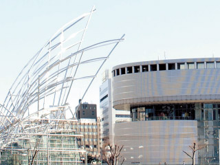 国立国際美術館・大阪市立科学館